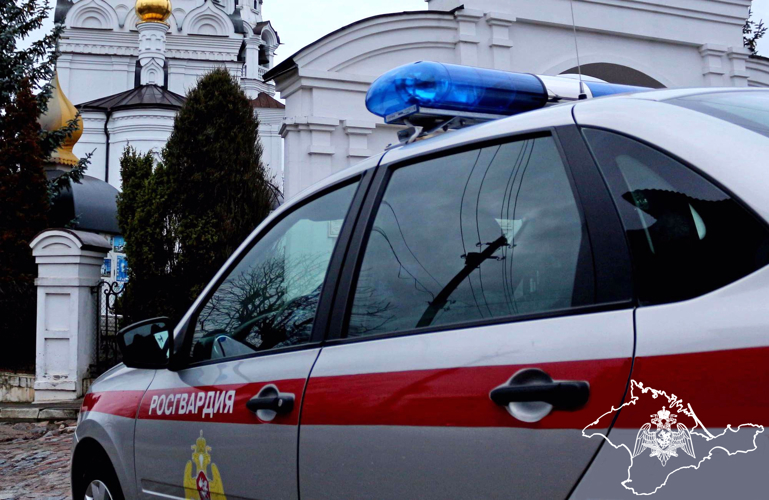 Росгвардейцы пресекли противоправные действия в одном из храмов Симферополя