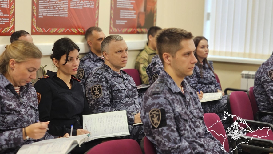 В Росгвардии Севастополя для личного состава провели лекционное занятие о противодействии коррупции