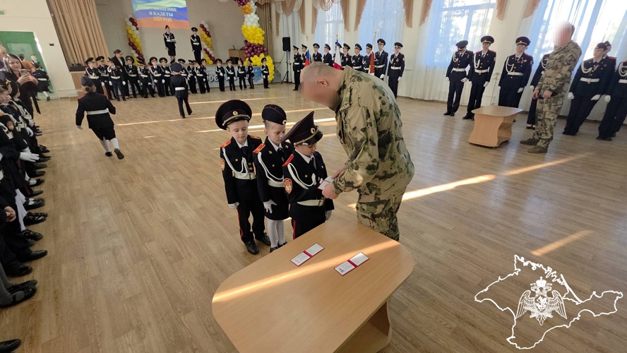 Учащиеся профильного класса Росгвардии дали торжественную клятву кадета