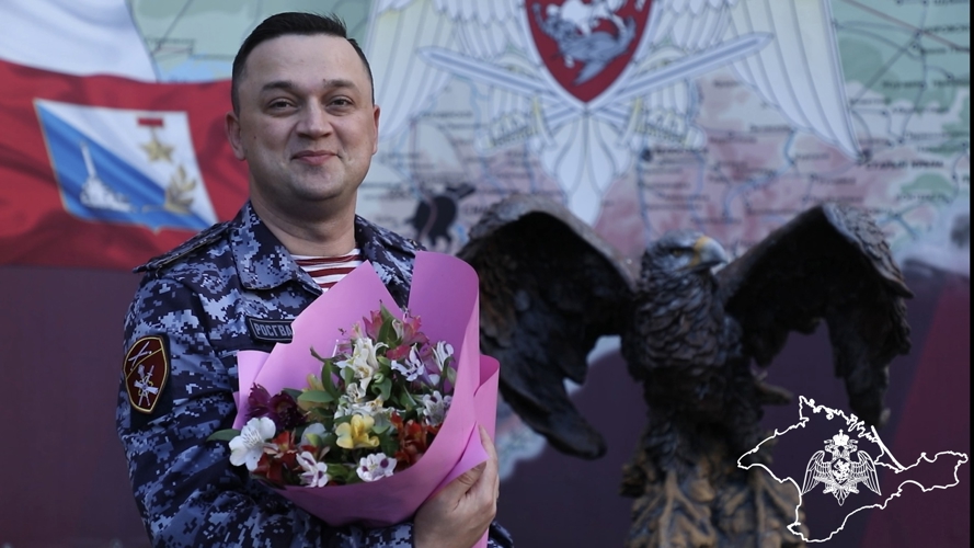 Стихотворение собственного сочинения посвятил матерям росгвардеец из Крыма (видео)