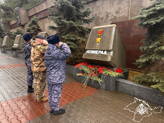 В Крыму росгвардейцы присоединились к памятным мероприятиям, приуроченным к годовщине полного снятия блокады Ленинграда