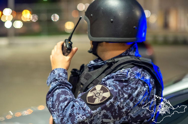 В Симферополе росгвардейцы задержали подозреваемого в краже