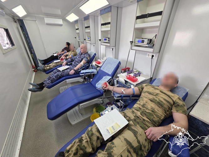 Росгвардейцы в Симферополе пополнили региональный банк крови