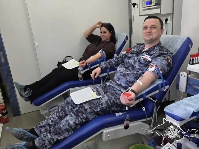 Росгвардейцы в Симферополе пополнили региональный банк крови