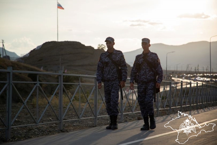 Полуостров Крым – под надежной защитой войск национальной гвардии Российской Федерации