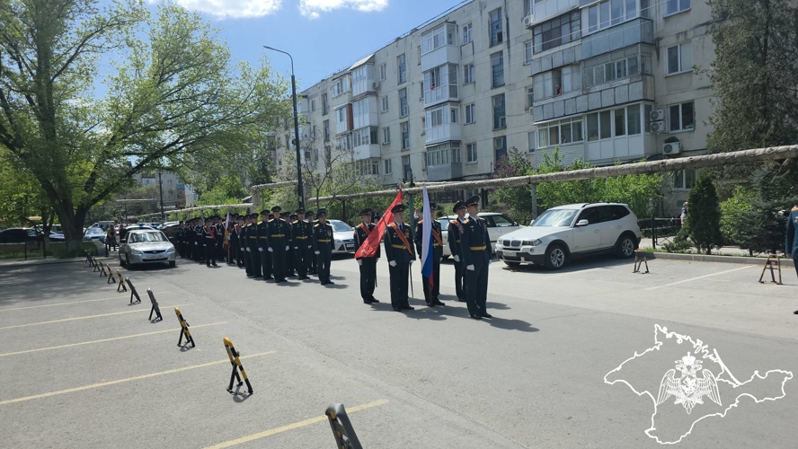 Парад для 101-летнего ветерана Великой Отечественной войны провели росгвардейцы в Крыму (видео)