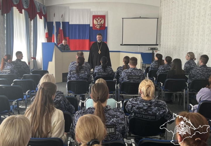 Росгвардейцы стали участниками встречи с представителем духовенства Симферопольской и Крымской епархии