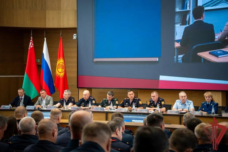 В Нижнем Новгороде состоялось Всероссийское совещание-семинар по вопросам развития вневедомственной охраны Росгвардии (видео)