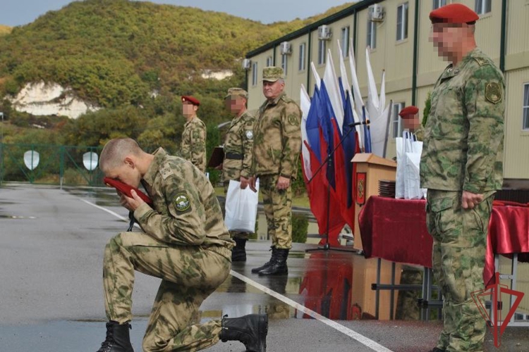 Обладателей крапового берета определили в Южном округе Росгвардии 